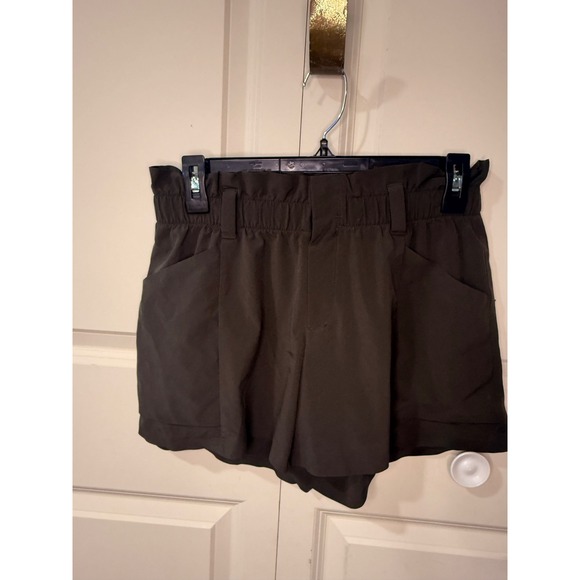 Athleta Pants - Athleta Trekkie North Shorts Grey Paperbag Waist Hiking Casual Womens 4